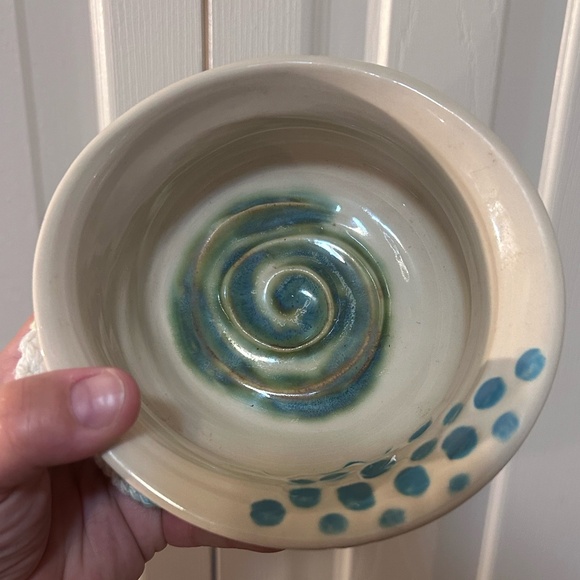 Handmade Pottery Bowl and Hand Knit Potholder - Picture 2 of 6